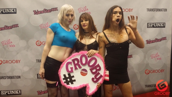 grooby-dragcon099